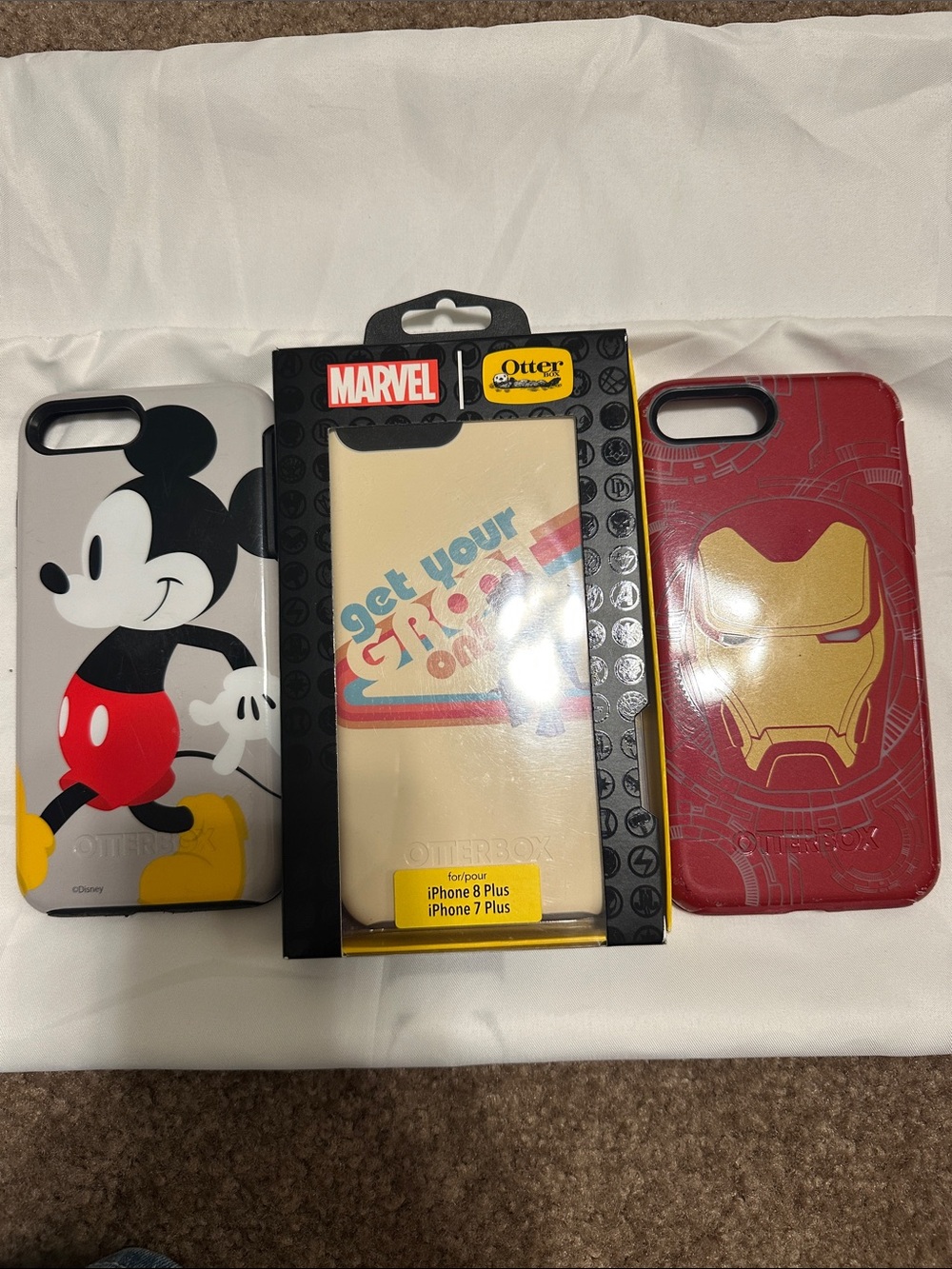 OtterBox Marvel iPhone Groot Case - Cream set of three cases